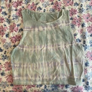Tie die crop top